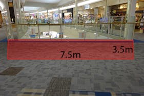 【イオンモール神戸北】3F くすのきブリッ(サンマルク前)※ベンチ無