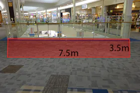 【イオンモール神戸北】3F くすのきブリッ(サンマルク前)※ベンチ無