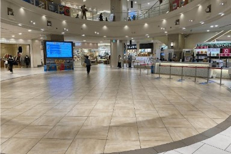 【あべのキューズモール】「①B1F サークルプラザ」(地下鉄直結)大規模なプロモーション用途や物販、食物販のポップアップに最適なイベントスペースの画像3