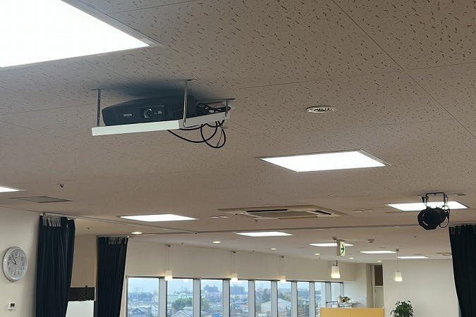 プロジェクター無料貸し出し