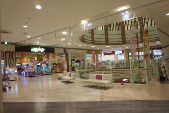 【イオンタウンおゆみ野】プロモーションやポップアップストアに適した商業施設2Fアミューズメント施設前のスペース