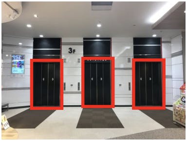 【イオンモール座間】モール内広告 エレベーター