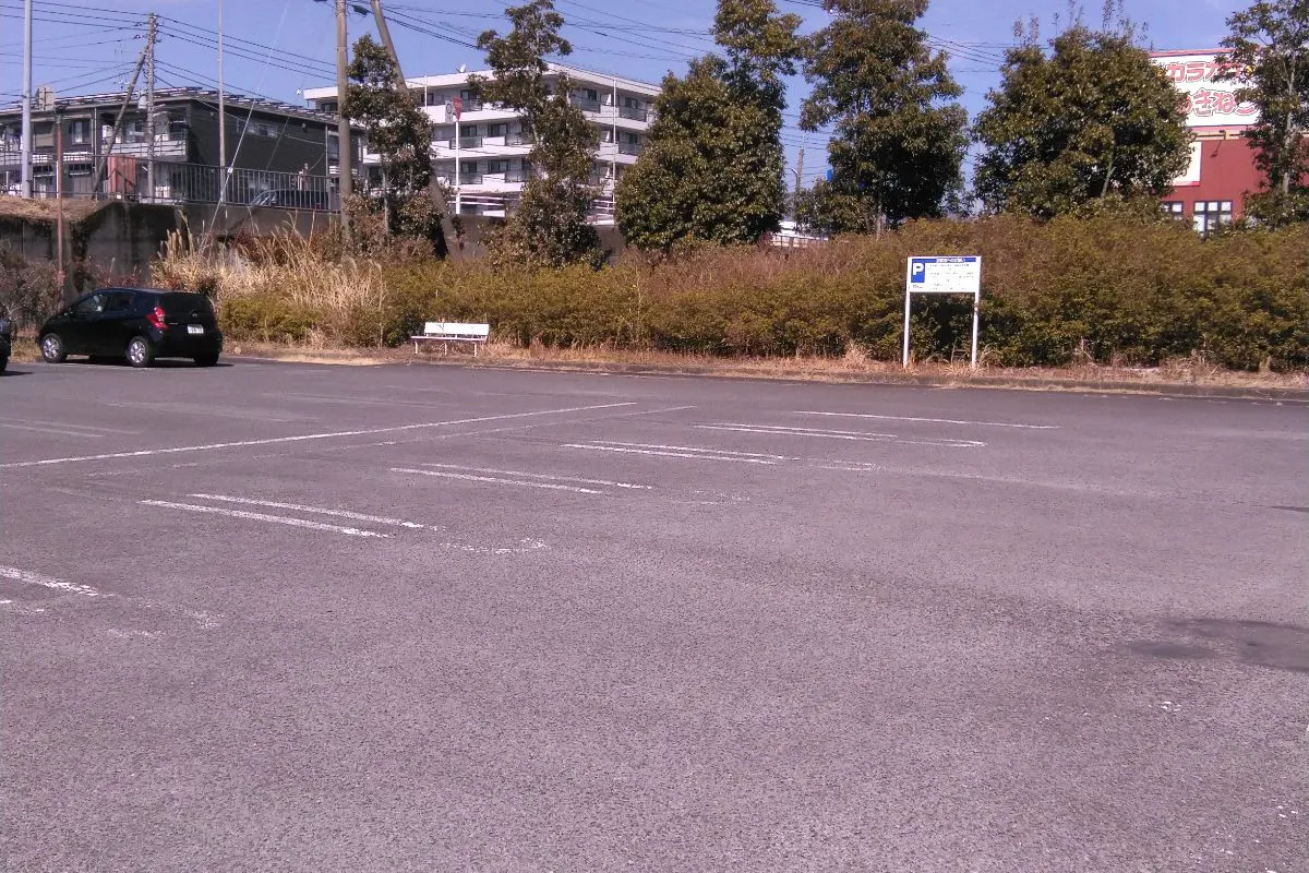 【エディオン御殿場店】キッチンカーに最適な駐車場イベントスペース(西側)