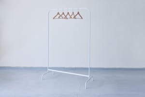 【大阪市中心部・梅田徒歩圏・最寄駅徒歩4分】ポップアップや展示販売会、商用撮影に最適な自然光溢れる天井高3.1mのキッチン付き路面スペース