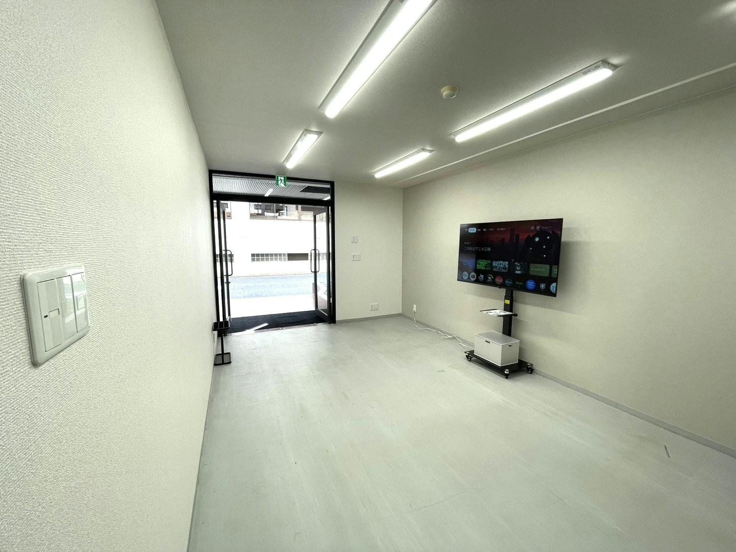 【岡山駅3分】展示会・ポップアップストアやワークショップに最適な駅チカ路面スペース