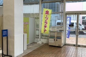 【西友 川中島店】店内入口付近(フードコート) プロモーション用途や物販、食物販のポップアップストアに最適なスーパー店内催事イベントスペース