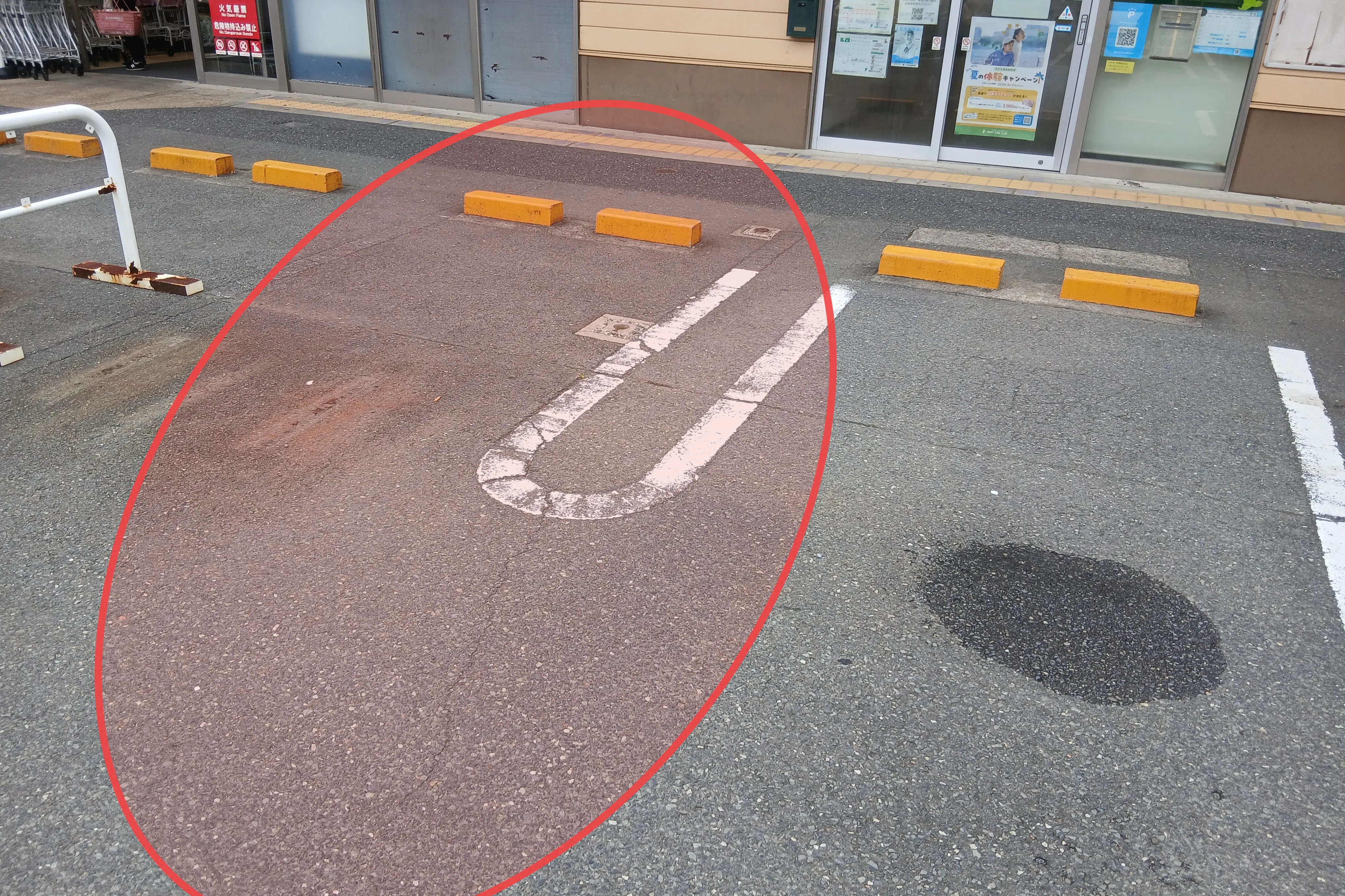 【ウジエスーパー石巻山下店】食物販や物販に利用可能な駐車場スペース