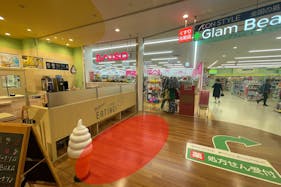 【イオンスタイル千葉みなと】各種プロモーションイベントでの出店に最適な施設出入口前、イートインスペース付近にあるイベントスペース