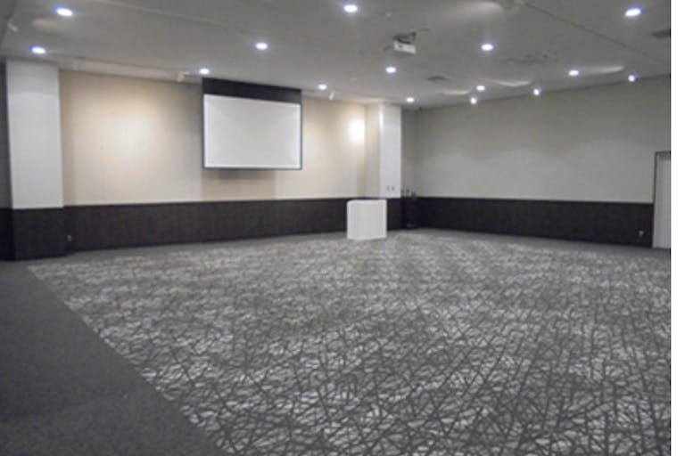 【イオンモール松本】風庭2F イオンホールの画像1