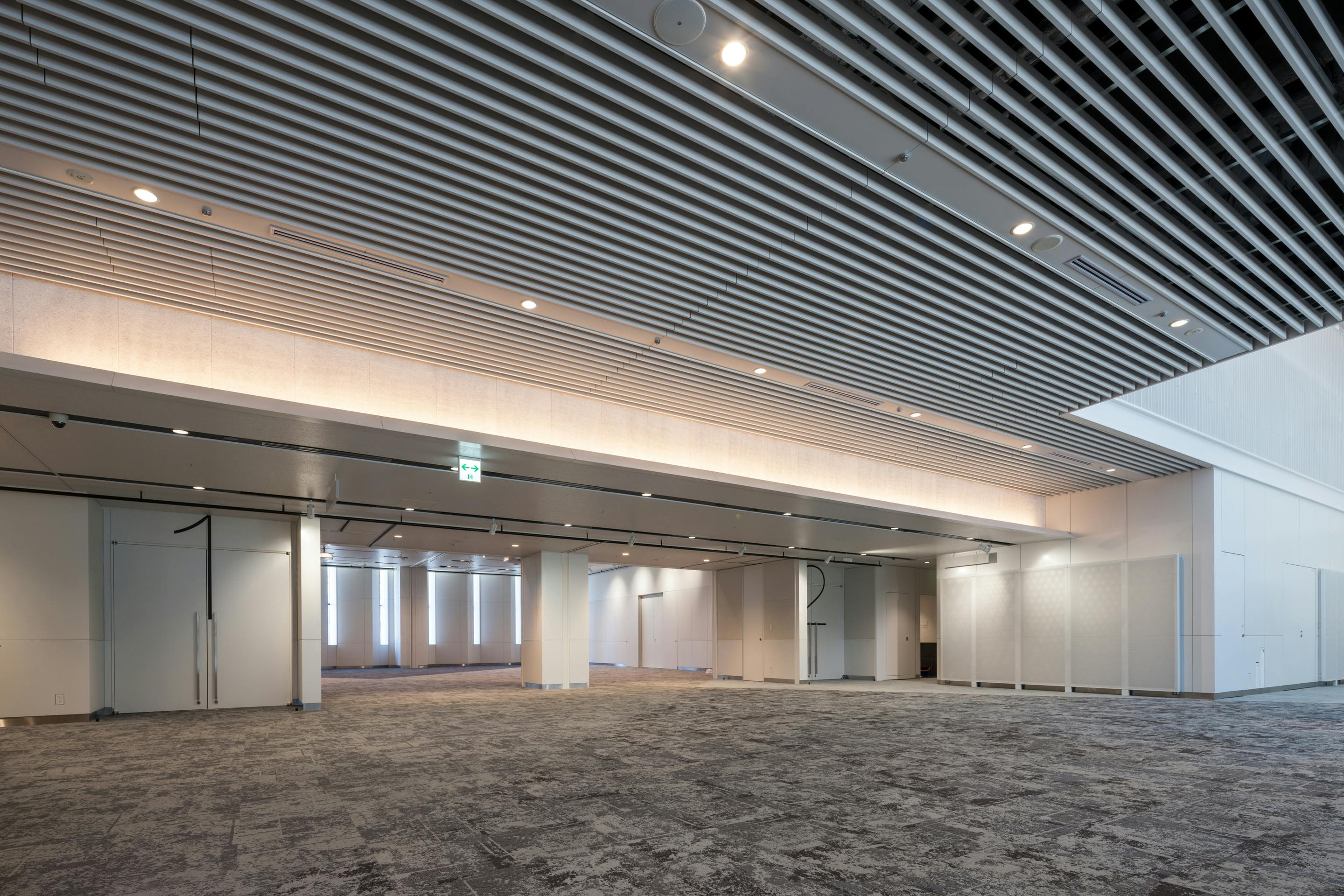 【ニュウマン新宿】アパレルの展示会場やファンイベント会場に最適な新宿駅直結、200㎡の大規模イベントスペース「LUMINE(ルミネ) 0」(スタジオ2面)