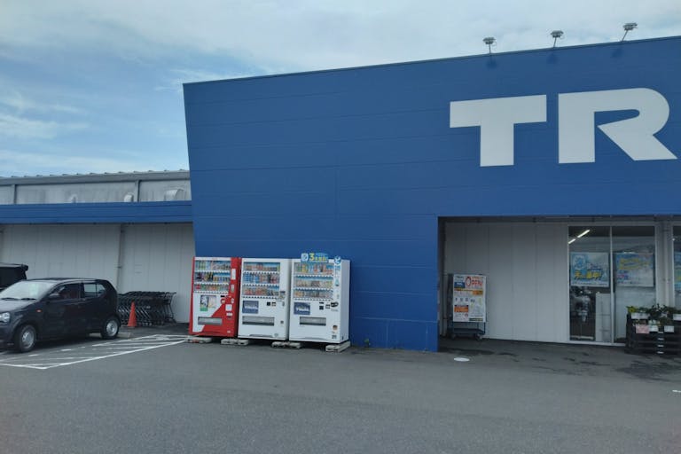 【スーパーセンタートライアル出雲斐川店】キッチンカー(調理営業)出店限定/屋外スペースの画像1