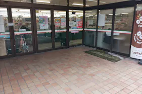 【スピナ戸畑店】店舗軒下 販促プロモーションや物販に最適なスーパー屋外催事イベントスペース