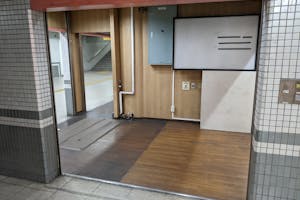 【三条駅】プロモーションイベントや食物販、物販のポップアップストアに最適な改札内・外どちらからもアクセスできるイベントスペース