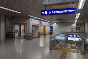 【三条駅】プロモーションイベントや食物販、物販のポップアップストアに最適な改札内・外どちらからもアクセスできるイベントスペース