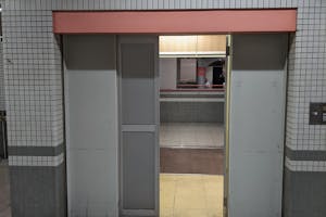 【三条駅】プロモーションイベントや食物販、物販のポップアップストアに最適な改札内・外どちらからもアクセスできるイベントスペース