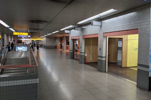 【三条駅】プロモーションイベントや食物販、物販のポップアップストアに最適な改札内・外どちらからもアクセスできるイベントスペース