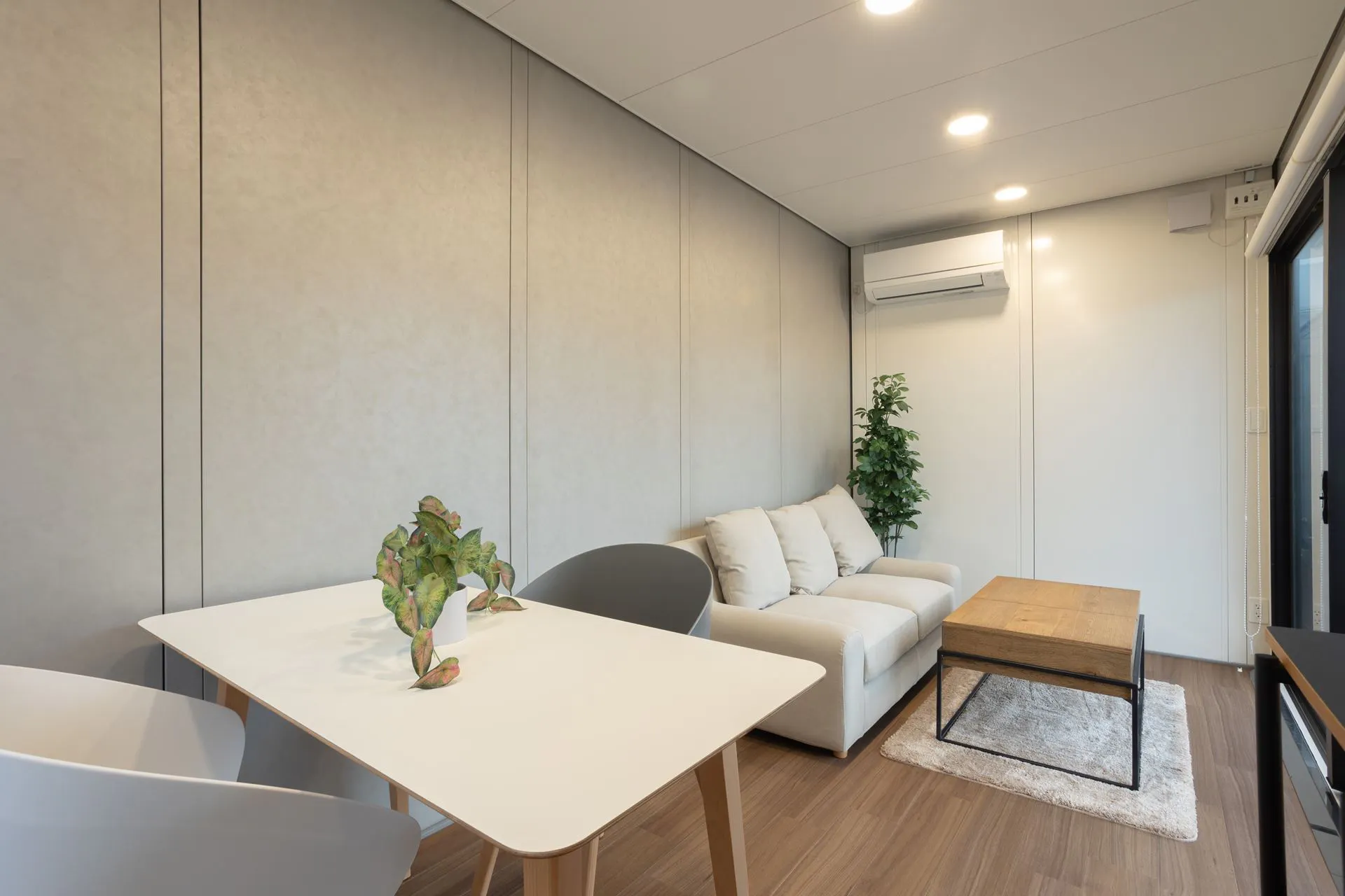 【山口県山口市】自主企画マルシェやワークショップに最適なお手頃価格のレンタルスペース「Work2」/敷地全体の貸切イベント開催も可能!