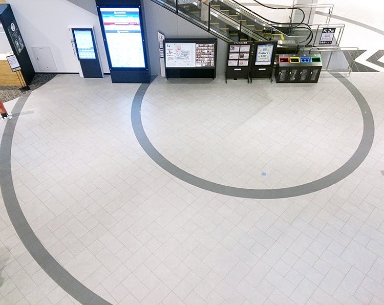 【イオンモール京都桂川】1階　竹の広場の画像