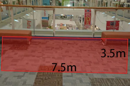 【イオンモール神戸北】3F すずらんブリッジ(ABCマート前)※ベンチ有