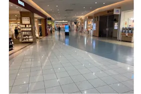 【ららぽーと甲子園】2階 ピンウィールコート共用通路