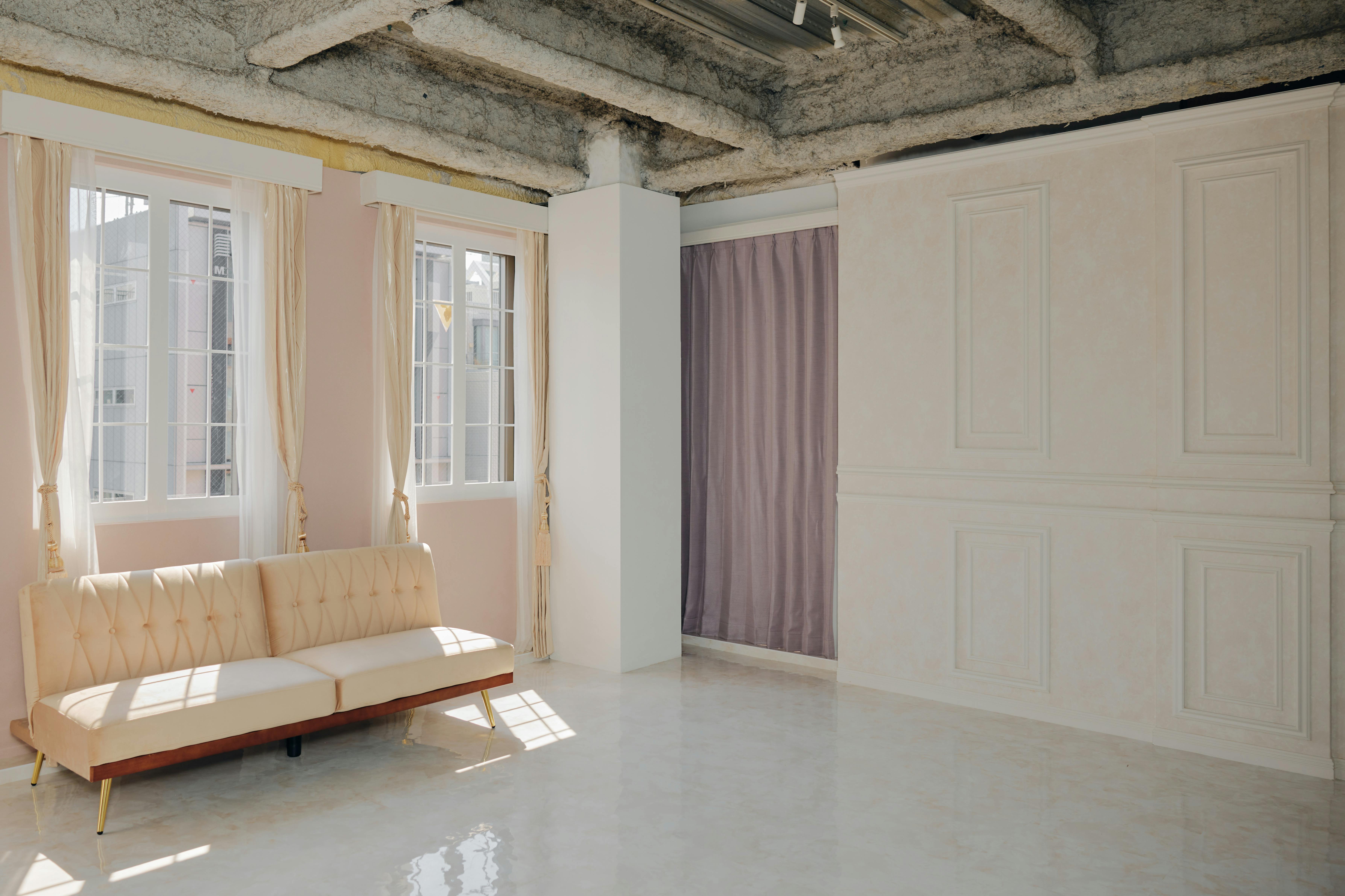 【田町駅8分】撮影に最適なホテルライクな内装が特徴的なレンタルスタジオ