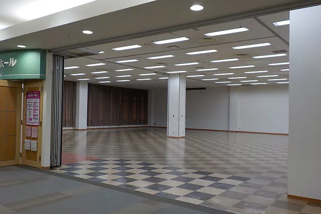 【イオンモールつがる柏】イオンホール