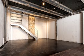 【表参道・南青山エリア】アパレルの展示販売会やアート展等のギャラリー用途、ロケや撮影会等の撮影用途に最適なテラス・1F・B1・ロフトが利用可能なイベントスペース