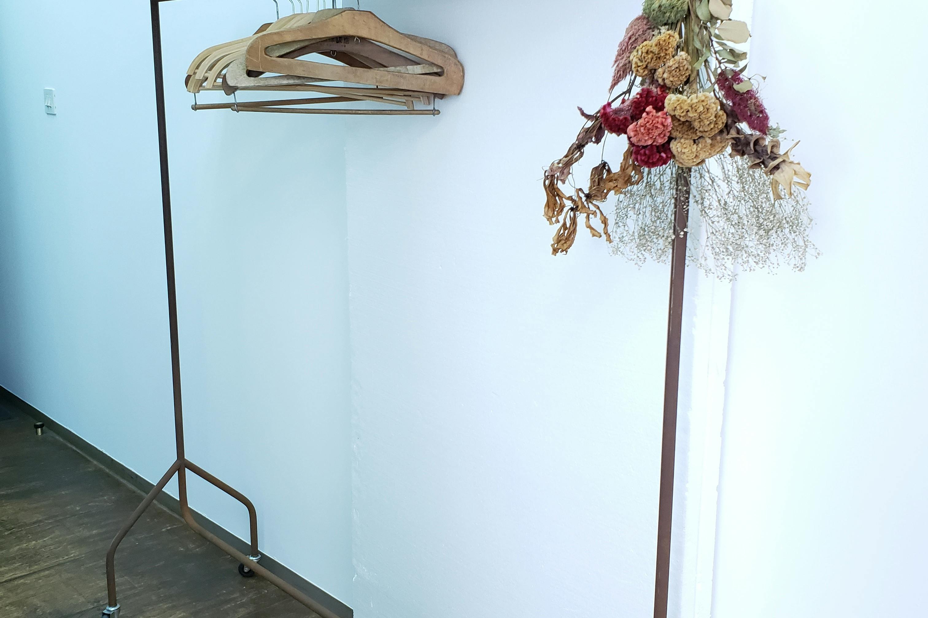 【北浜駅1分】レトロな雰囲気の撮影・ギャラリー・ポップアップストアに最適なアトリエ