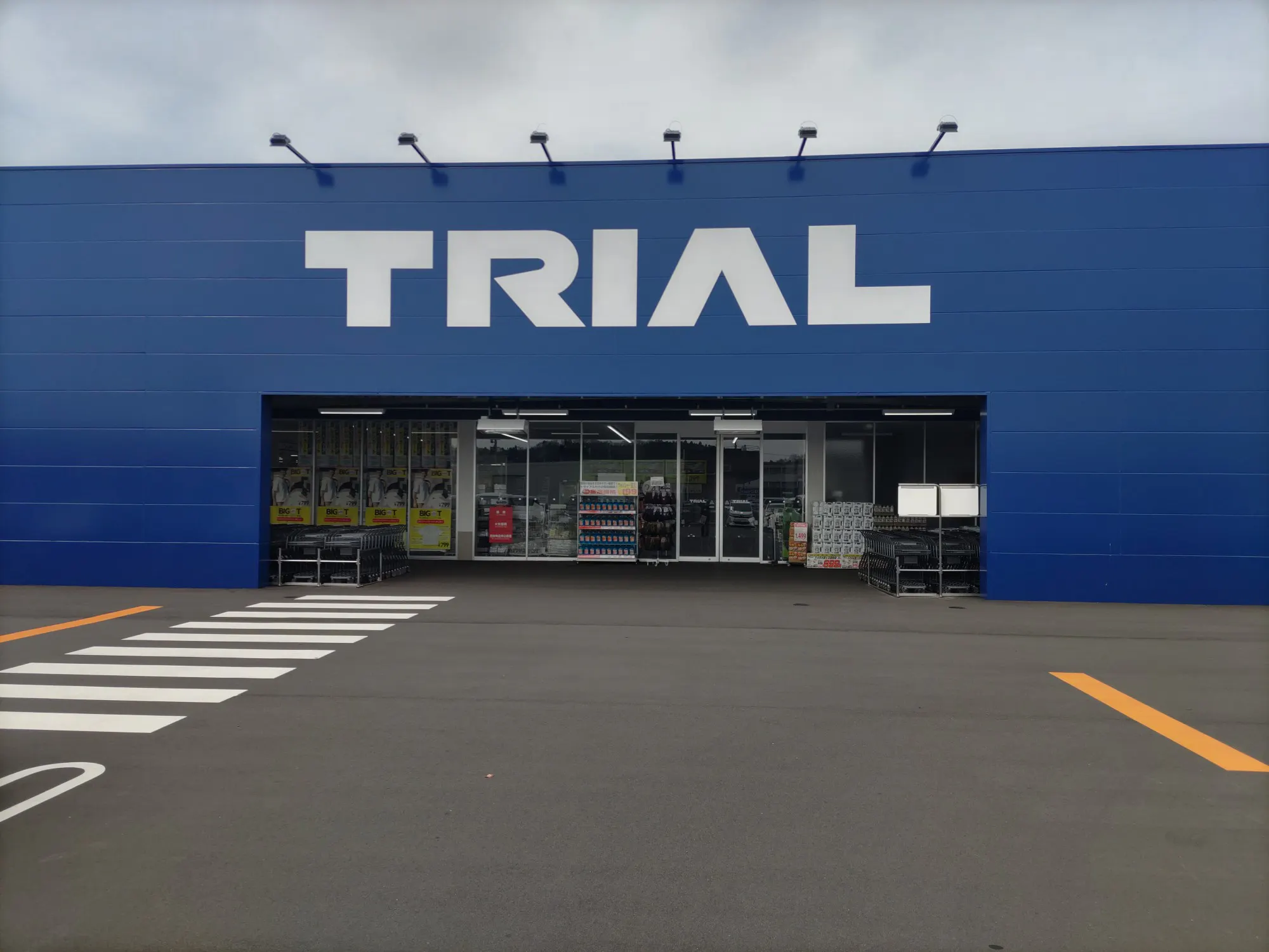 【スーパーセンタートライアル大和まほろば店】キッチンカー（調理営業）出店限定/屋外　Ⓐキッチンカースペース※電源準備中