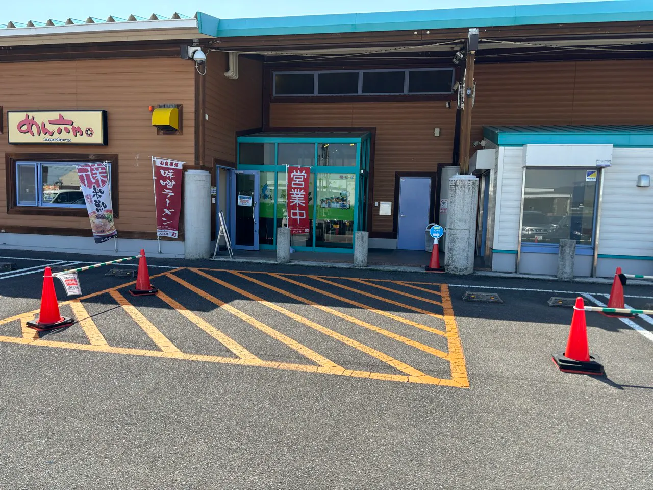 【ダイナム佐賀三日月店ゆったり館】キッチンカー出店やプロモーションイベントに最適なアミューズメント施設のイベントスペース