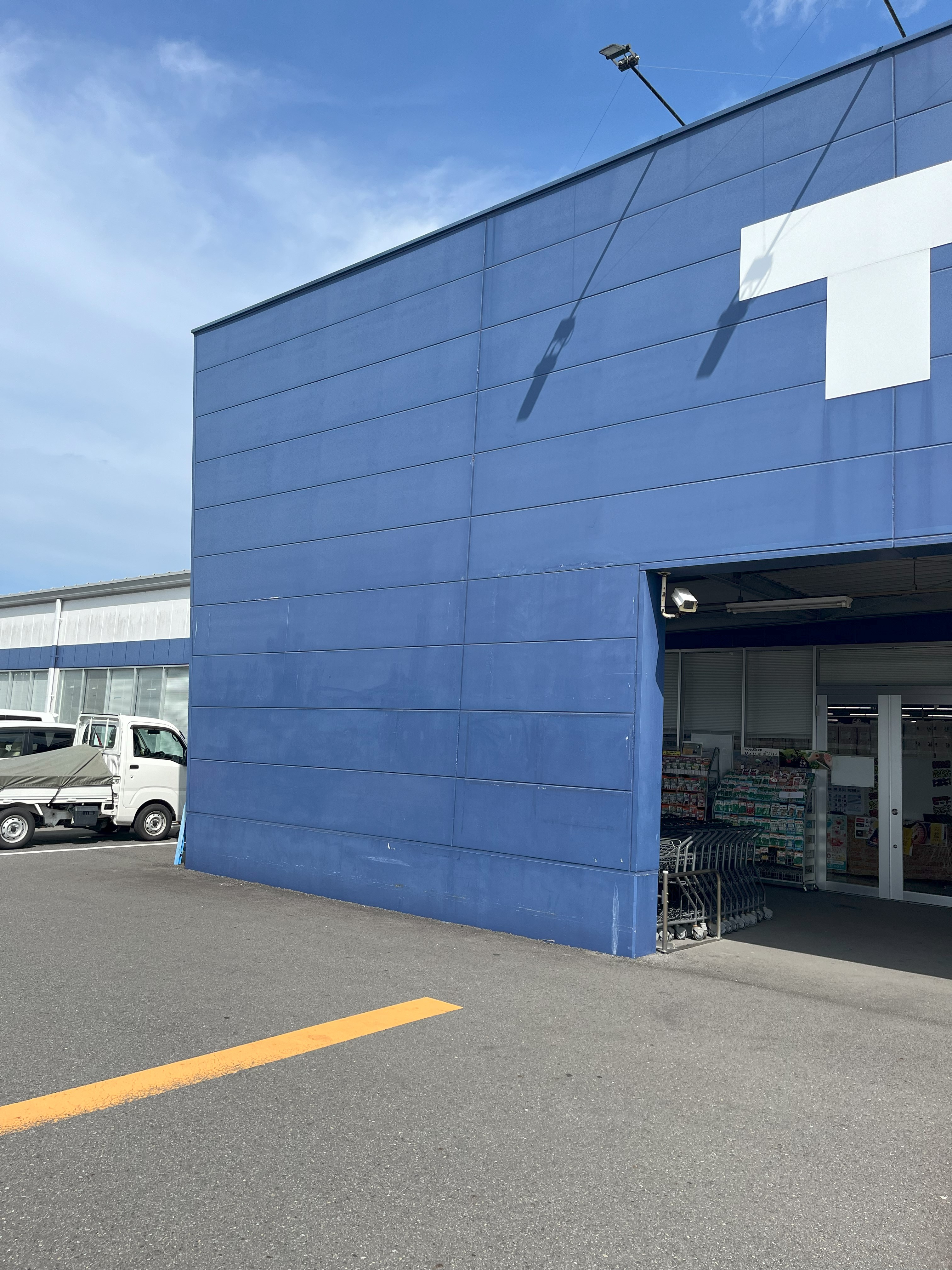 【スーパーセンタートライアル日南店】キッチンカー（調理営業）出店限定/屋外スペース