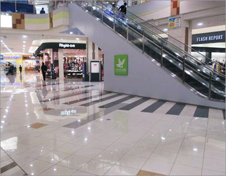 【イオンモール八幡東】いちいがしの広場