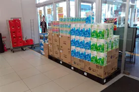 【西友 多田店】店内入口横 ポップアップストア(物販、食物販)やプロモーション用途に最適なスーパー店内催事イベントスペース