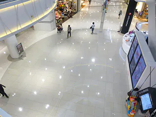 【イオンモールつくば】センターコート