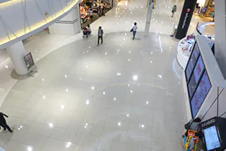 【イオンモールつくば】センターコート