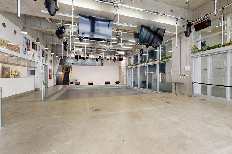 【門前仲町駅1分】フォーマルな研修やセミナーから煌びやかな宴会まで、一気通貫で開催できる「駅前」&「ハイブリッド」なイベントホールの画像2