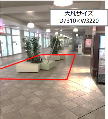 【みのおキューズモール】「⑤EAST3-2F ユニクロ前スペース」物販催事やワークショップに適した、エスカレーター近く通行量の多いイベントスペース