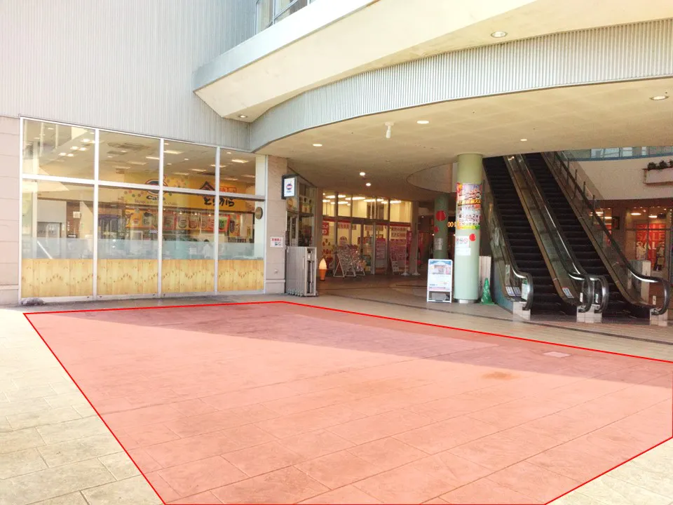 【イオンタウン鈴鹿】販促プロモーションや食物販に最適な駐車場近くの屋外スペース