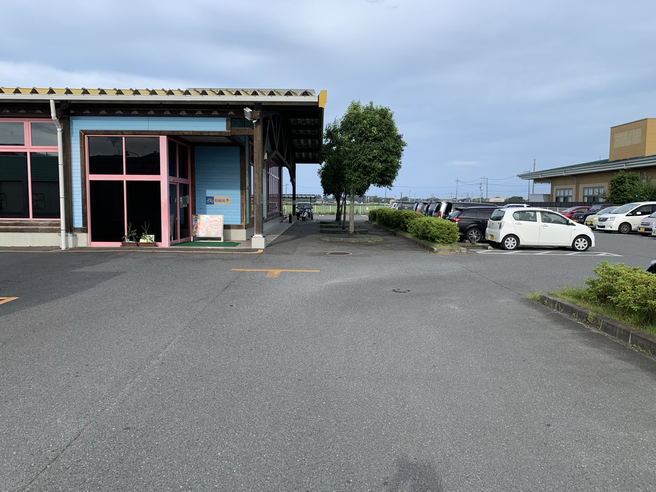 【ダイナム茨城北茨城店】キッチンカー出店やプロモーションイベントに最適なアミューズメント施設のイベントスペース