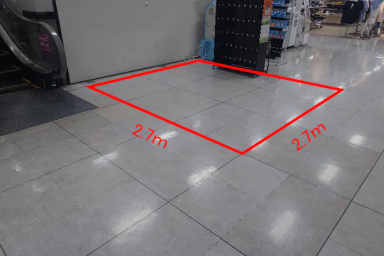 【イオン古川】正面エスカレーター横 販促プロモーションや物販に最適なスーパー店内催事イベントスペースの画像1