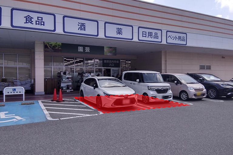【ミスターマックス 吉塚店】外園芸前駐車場 キッチンカーに最適な総合ディスカウントストアの催事イベントスペースの画像1