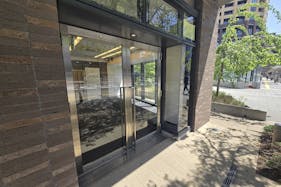 【中目黒駅1分】ポップアップストアや販促プロモーションに最適な好立地で視認性抜群の路面に面したレンタルスペース