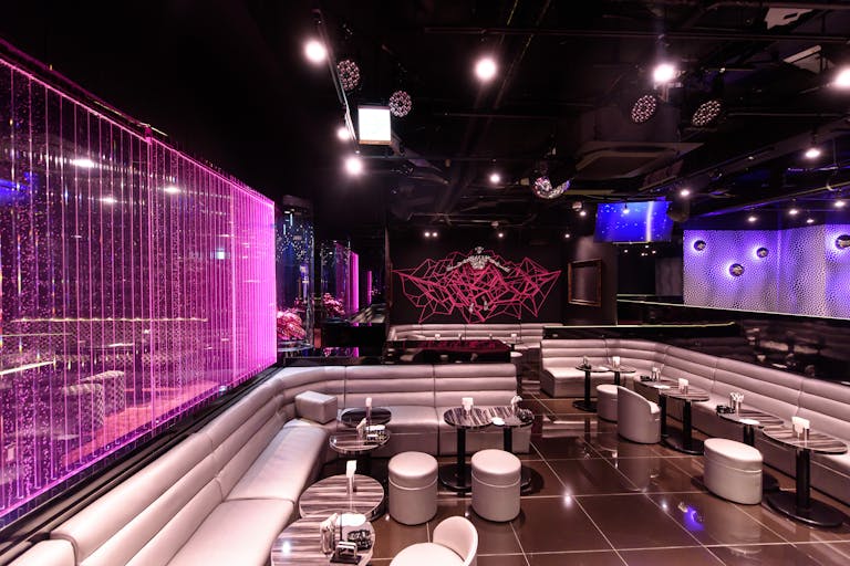 【新宿三丁目駅7分】撮影や音楽イベント等に最適な本格的な音響機材が完備された飲食店内のイベントスペースの画像6