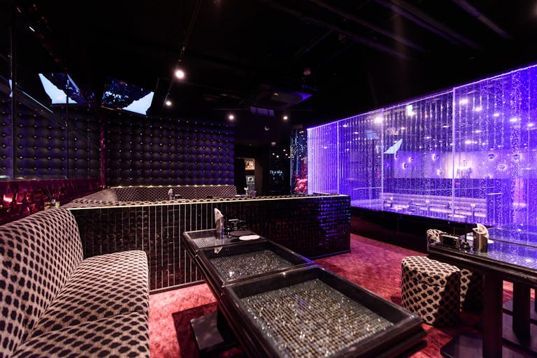 【新宿三丁目駅7分】撮影や音楽イベント等に最適な本格的な音響機材が完備された飲食店内のイベントスペースの画像10