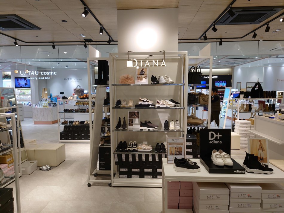 【アミュプラザみやざき】うみ館 アパレルやファッション関係の雑貨のポップアップに最適！1F中央ゾーン（105）