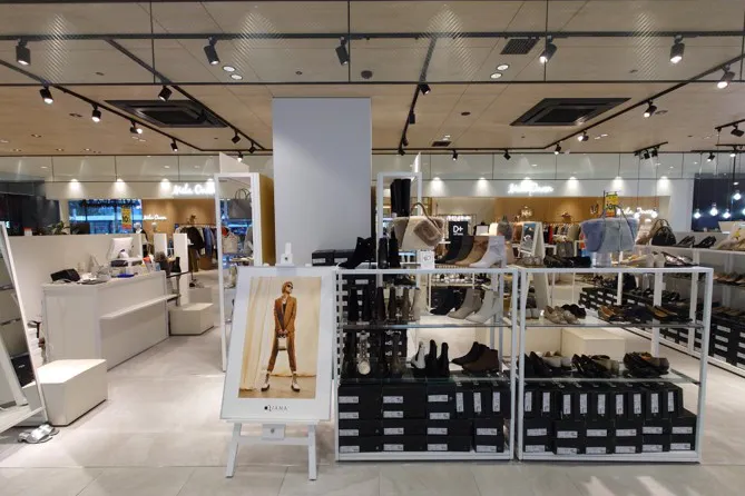 【アミュプラザみやざき】うみ館 アパレルやファッション関係の雑貨のポップアップに最適!1F中央ゾーン(105)