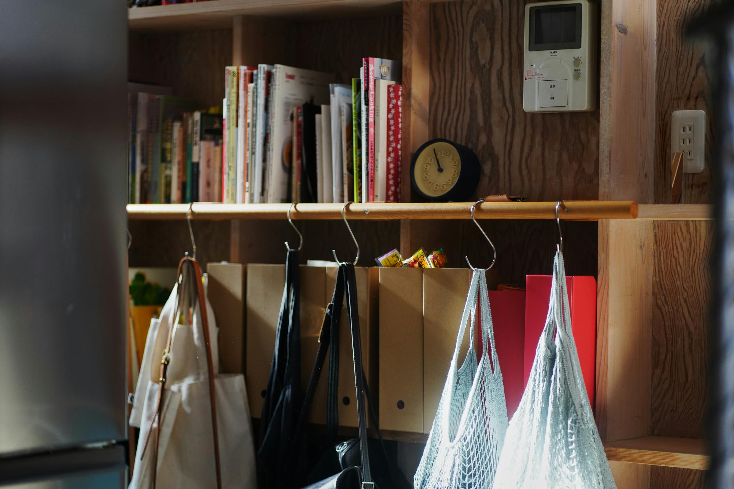 【池ノ上駅6分】撮影に適した光と影・素材が特徴的な自宅兼スタジオ