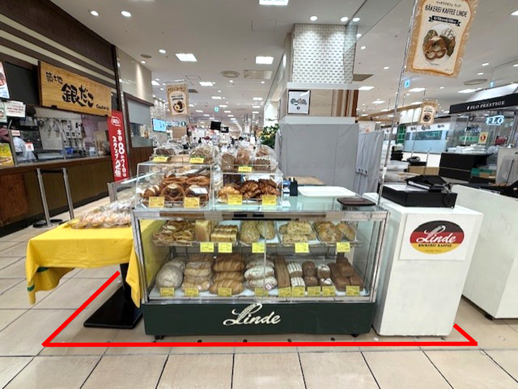 【マルイファミリー志木】1階　カレンダリウムF18【食・物販】コンパクトなスペースでスイーツ、菓子などに最適なスペースです。