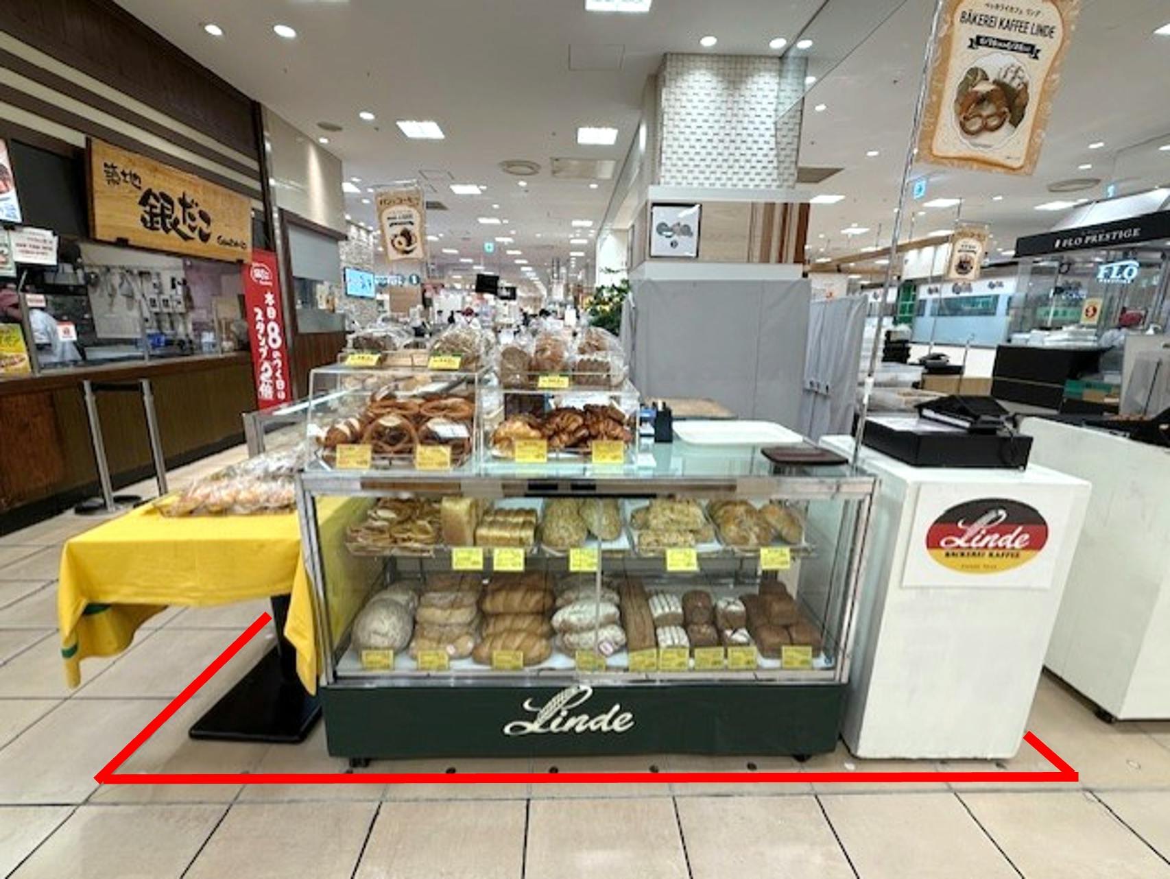 【マルイファミリー志木】1階　カレンダリウムF18【食・物販】コンパクトなスペースでスイーツ、菓子などに最適なスペースです。