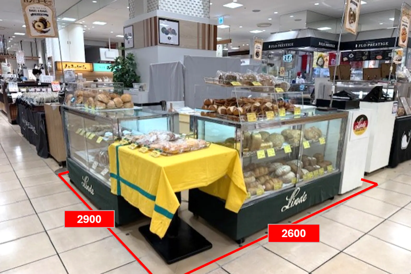 【マルイファミリー志木】1階 カレンダリウムF18【食・物販】コンパクトなスペースでスイーツ、菓子などに最適なスペースです。